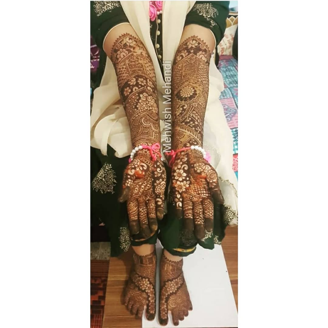 Bride with decorated hands